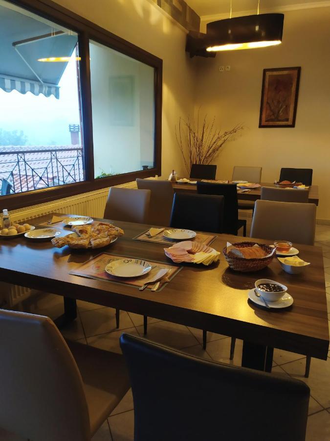 Smallhotel - Vevi Zewnętrze zdjęcie