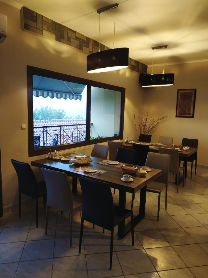 Smallhotel - Vevi Zewnętrze zdjęcie
